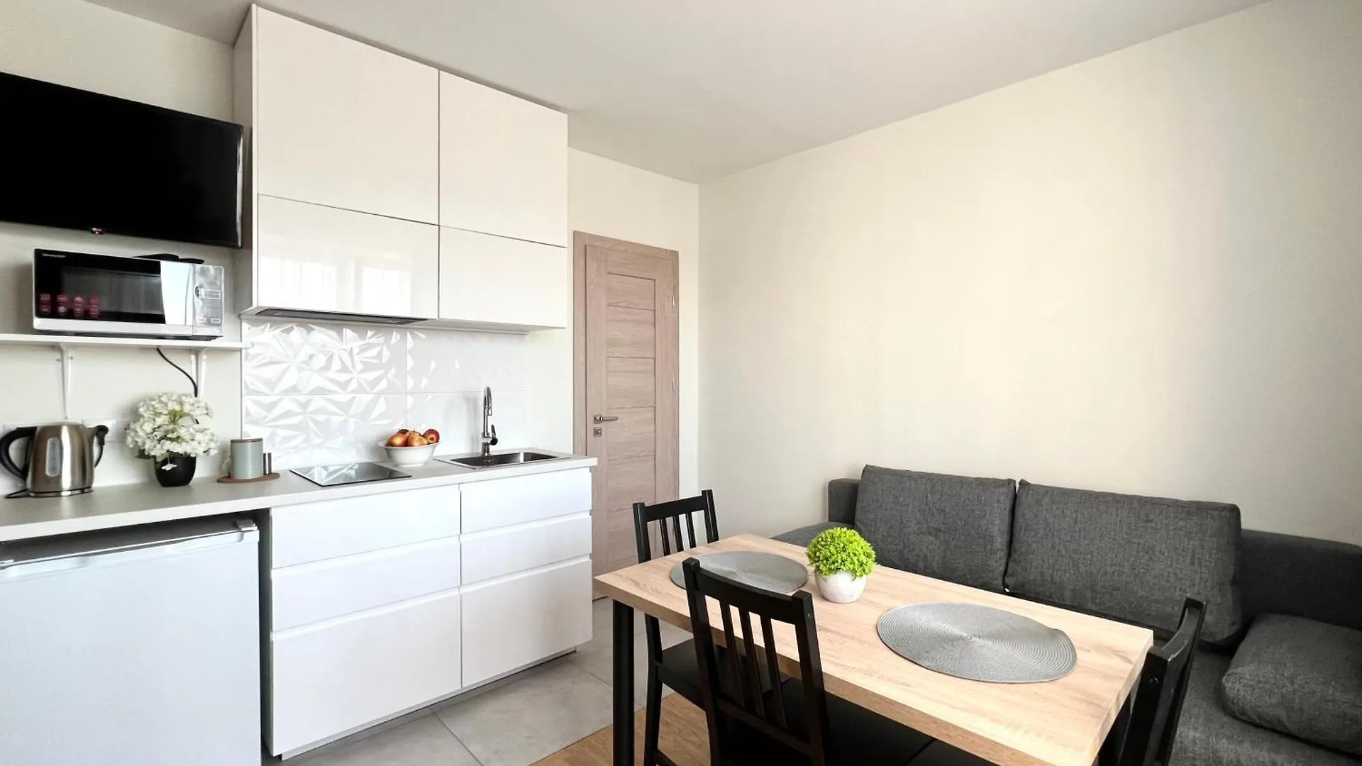 K22 Galeria Mokotow Apart A Warszawa 0*,